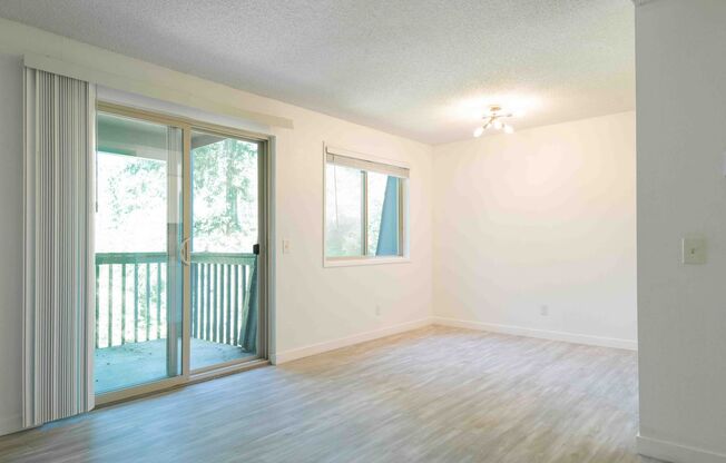 Woodridge Apartments