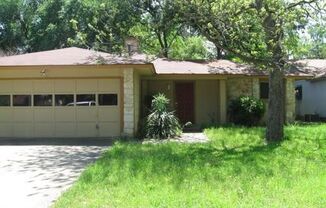 Charming Home Nestled in NW Austin!