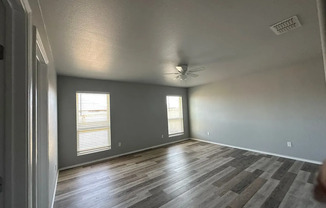 3 beds, 2 baths, $1,575