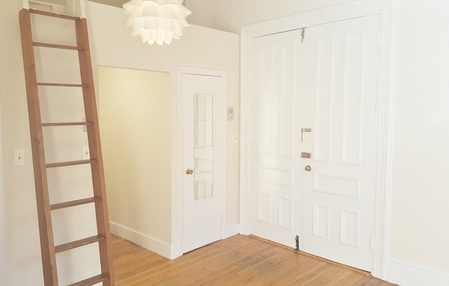 1 bed, 1 bath, 319 sqft, $2,395, Unit PARLOR