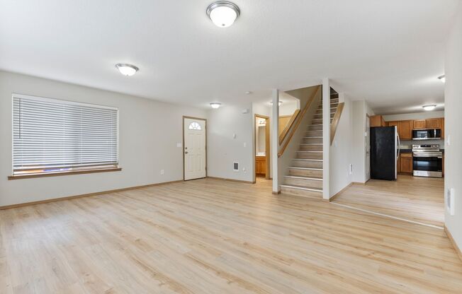 5Bed/2.5 Bath House available