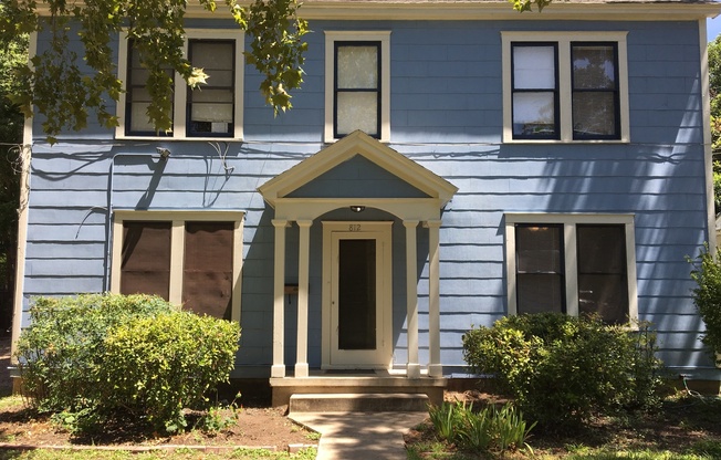 812 East 30th Street