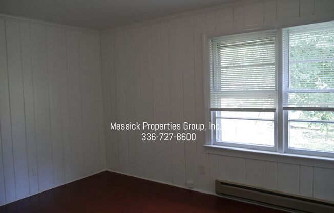 3 beds, 1 bath, $1,700