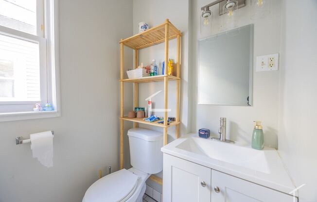 Spacious Apt w. Bonus office!  Heat and Hot Water Included!  Near T