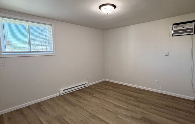 2 beds, 1 bath, 685 sqft, $1,250, Unit 111-203