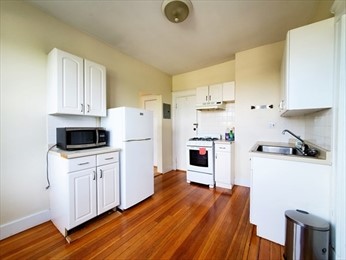 279 Harvard St.