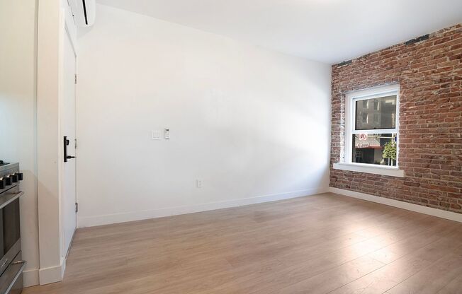 Studio, 1 bath, 223 sqft, $2,180, Unit 301