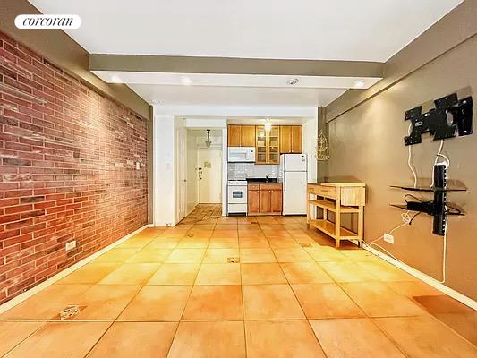 345 E 54 ST