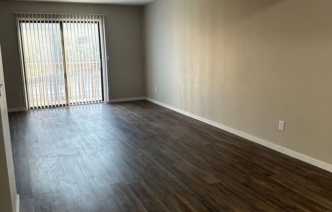 1 bed, 1 bath, $995, Unit Unit 22