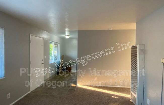 1049 SE Walnut St. #1-22