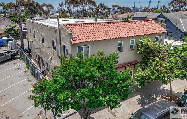 3137 National Ave.