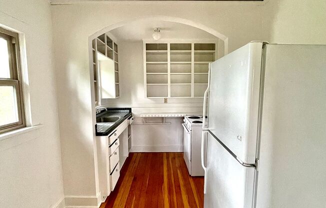 1312 Mill St