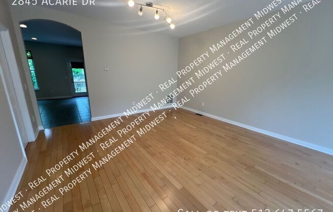 2845 ACARIE DR