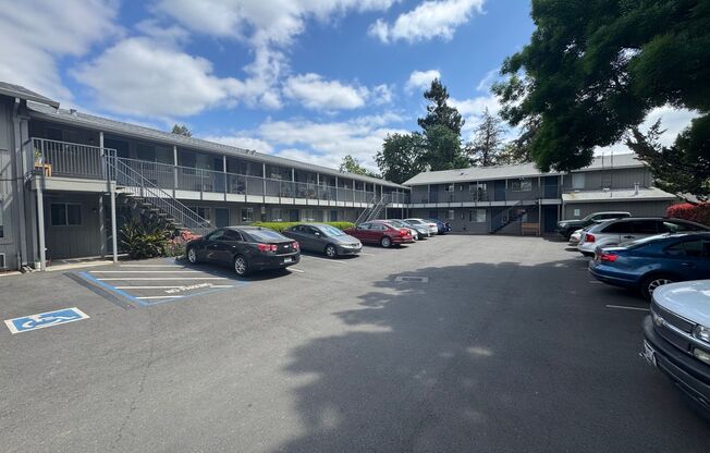 1 bed, 1 bath, $1,425, Unit 3259 #3