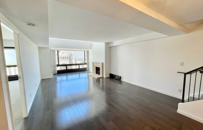 Iconic Gramercy Towers! 2 Story 2BR/2.5BA! 1,745SqFt!  VIEWS! Pool! Fitness! Pet! Parking!  Laundry!  PROGRESSIVE