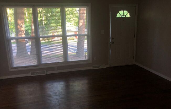 3137-3139 Erskine Duplex