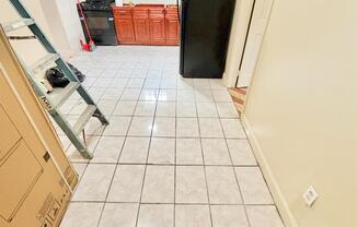 2 beds, 1 bath, 2,800 sqft, $2,500, Unit 1