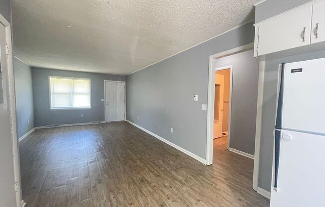 2 beds, 1 bath, 900 sqft, $850