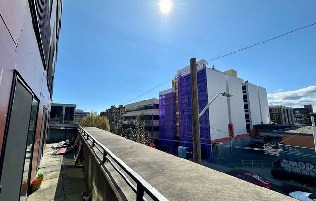 1 bed, 1 bath, 648 sqft, $1,899, Unit Unit 301