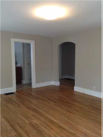 3 beds, 1 bath, $2,300