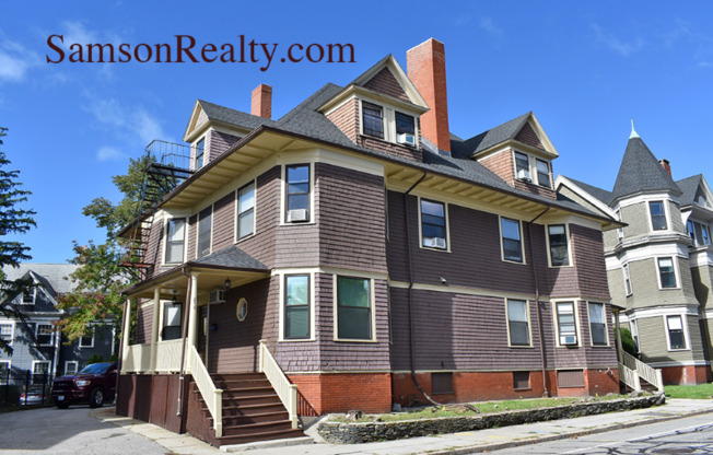 250 HOPE ST