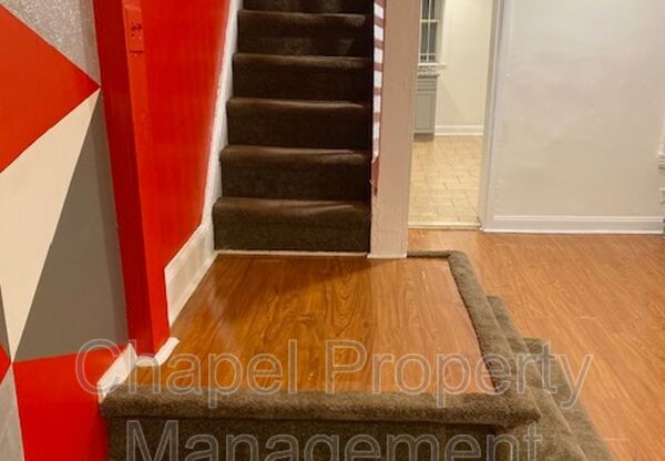 2031 N 9 ST
