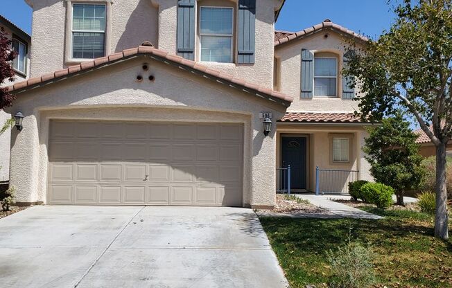 Summerlin 3/2.5 with huge loft