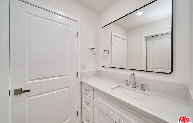 1 bed, 2 baths, 971 sqft, $3,599, Unit 508