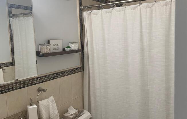 1 bed, 1 bath, 623 sqft, $3,200, Unit 14B