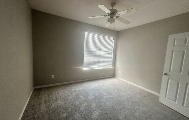 2 beds, 2 baths, $1,650, Unit Unit 2303