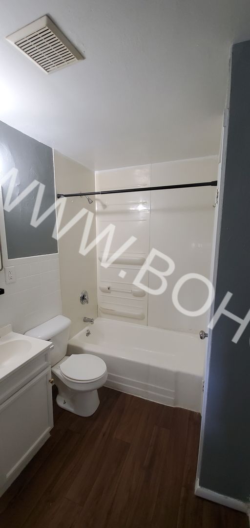 7501 Ideal Ave.