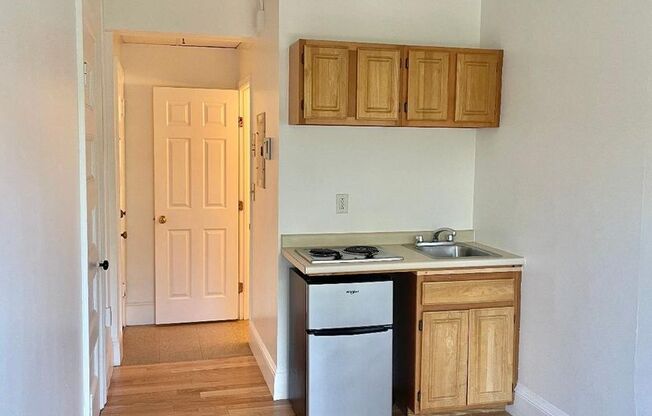 1066 Beacon St #6F Brookline MA 02446