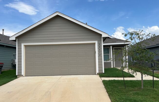 Charming 3-Bedroom Home in Ruby Crossing – Move-In Ready!
