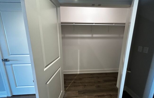 1 bed, 1 bath, 681 sqft, $2,600, Unit 952-709