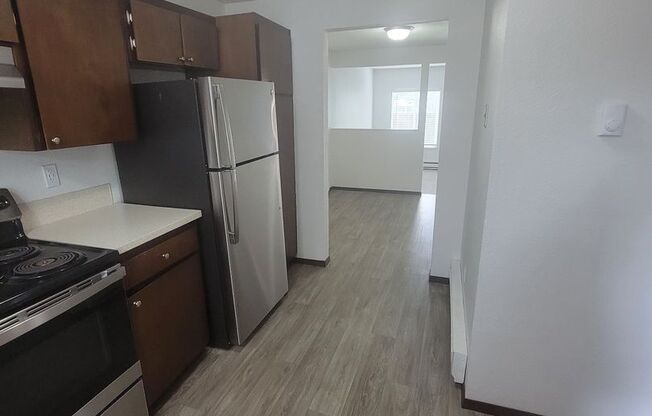 2 beds, 1.5 baths, 1,100 sqft, $2,150, Unit M