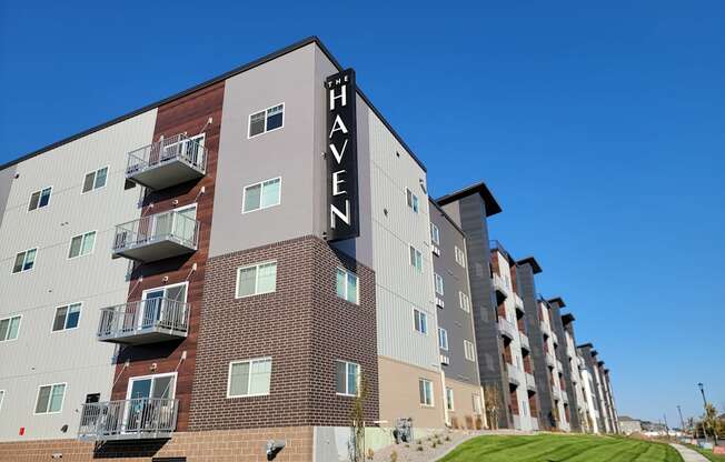 Building Exterior at The Haven on Veterans, North Dakota, 58104