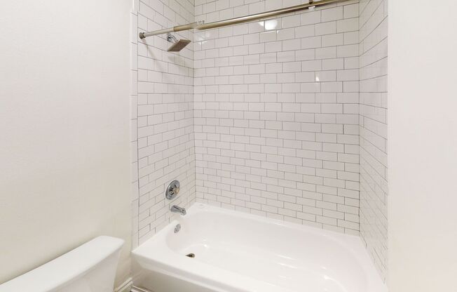 Berryman Apts...Newly Remodeled Apartments Available...Large Windows...Washer/Dryer in Unit!