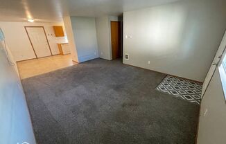 3 beds, 2 baths, $1,695