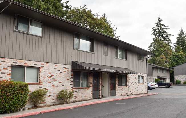 Covington Court Apartments