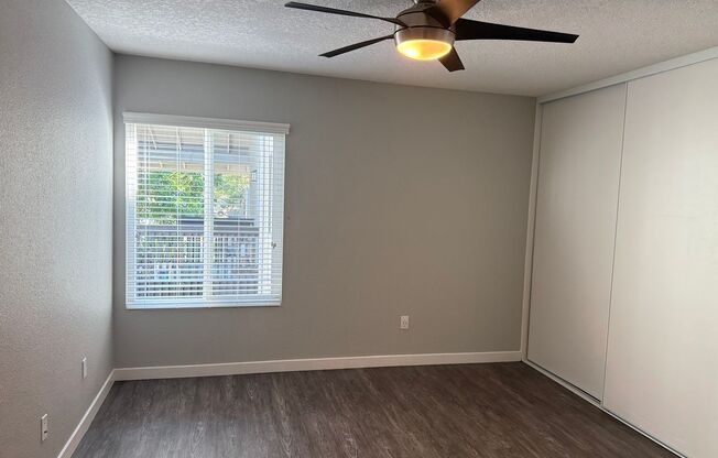 2 beds, 1.5 baths, 893 sqft, $2,295, Unit E22