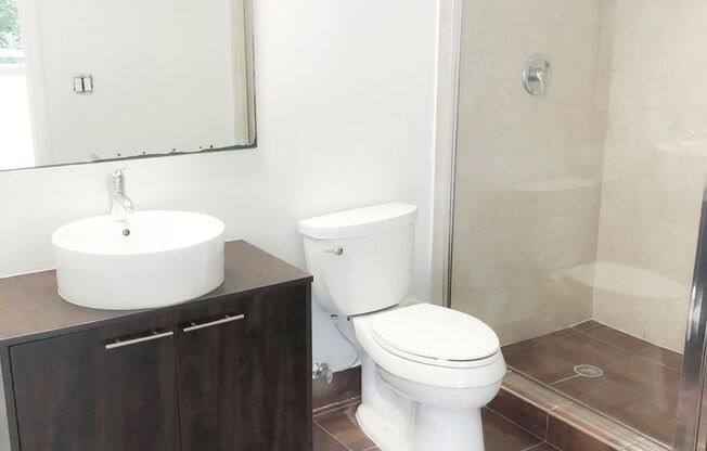 Studio, 1 bath, 796 sqft, $2,550, Unit Unit 210