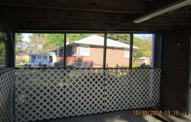 3 beds, 1 bath, $1,595