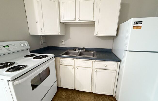 Studio, 1 bath, 300 sqft, $695, Unit 3405-205