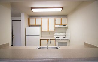 1 bed, 1 bath, 730 sqft, $1,600, Unit B-050