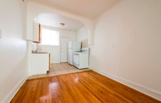 7354 S Dorchester