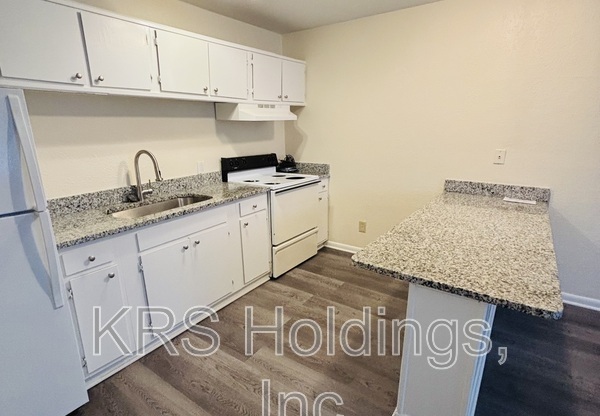 605 W OCEANVIEW
