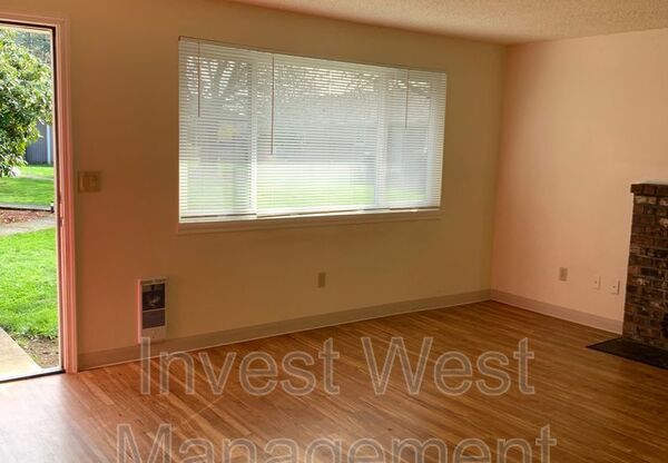 14608 NE COAST PINE CT