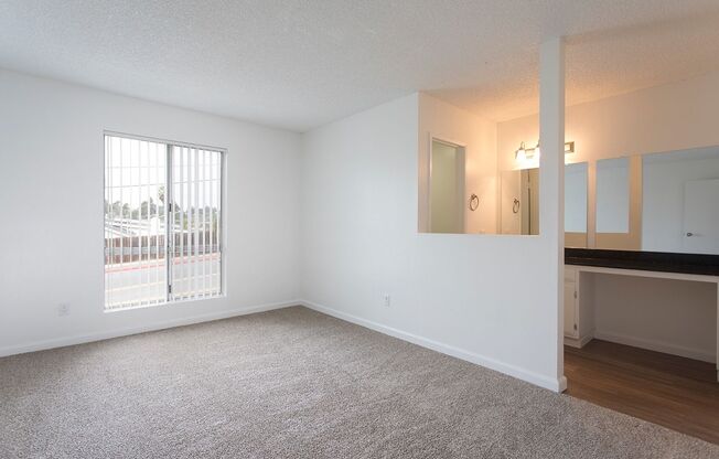 2 beds, 2 baths, 1,045 sqft, $2,695, Unit D-04