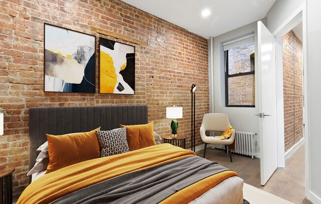 452 AMSTERDAM AVE