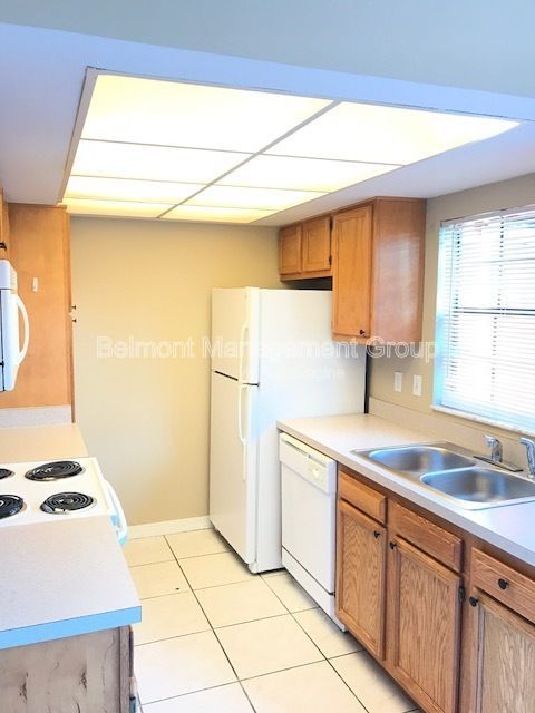 2 beds, 2.5 baths, 1,031 sqft, $1,575, Unit 89